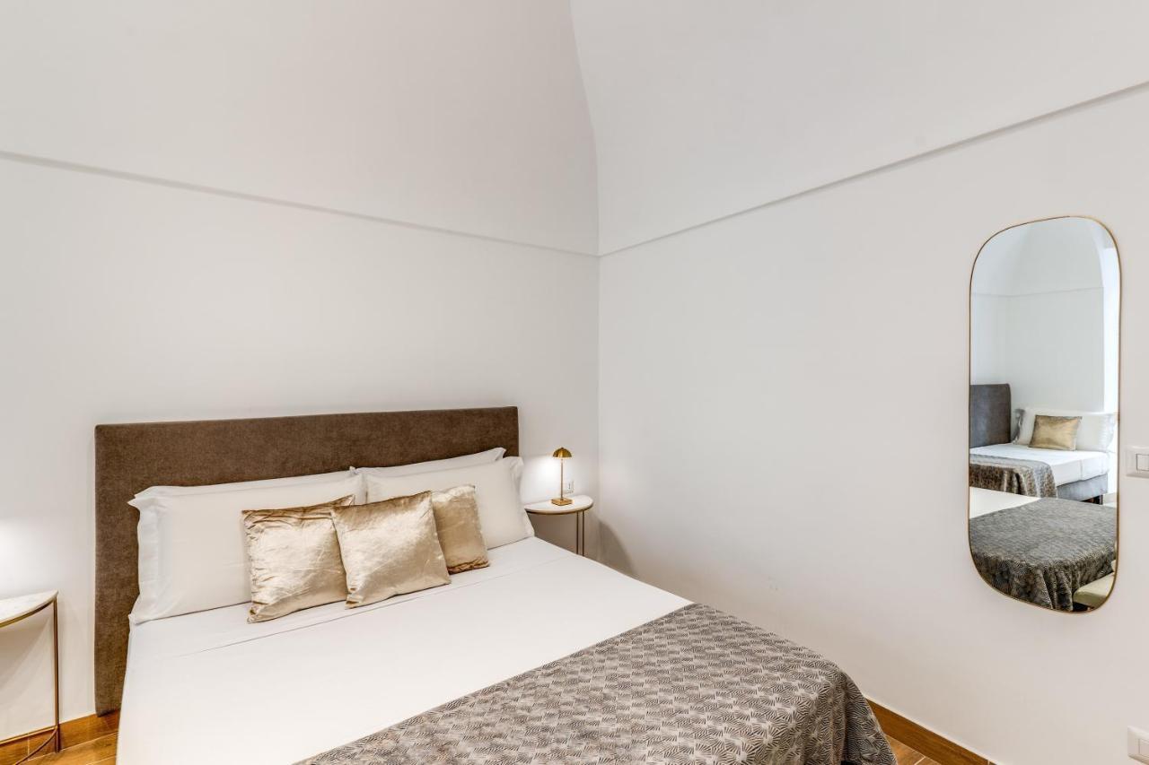Domus Partenopea Napels Buitenkant foto