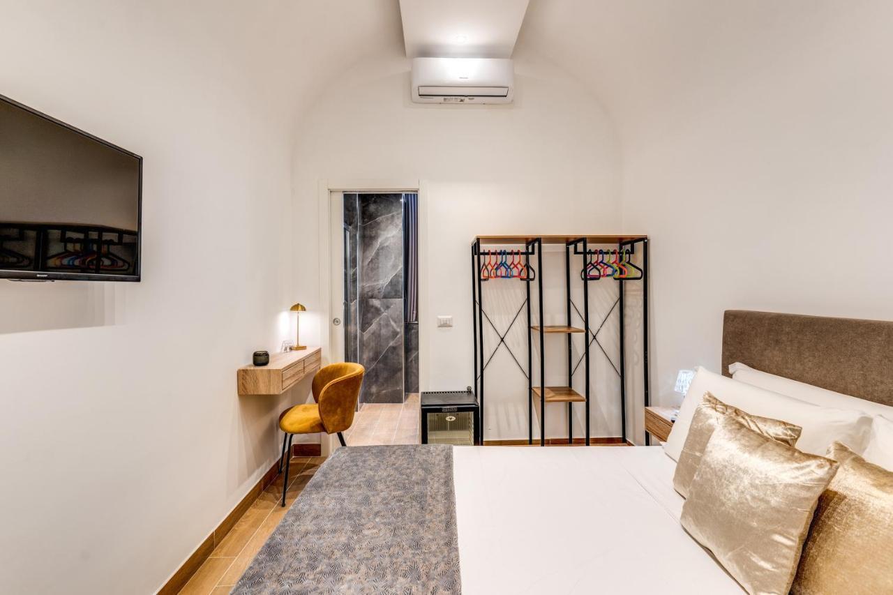 Domus Partenopea Napels Buitenkant foto
