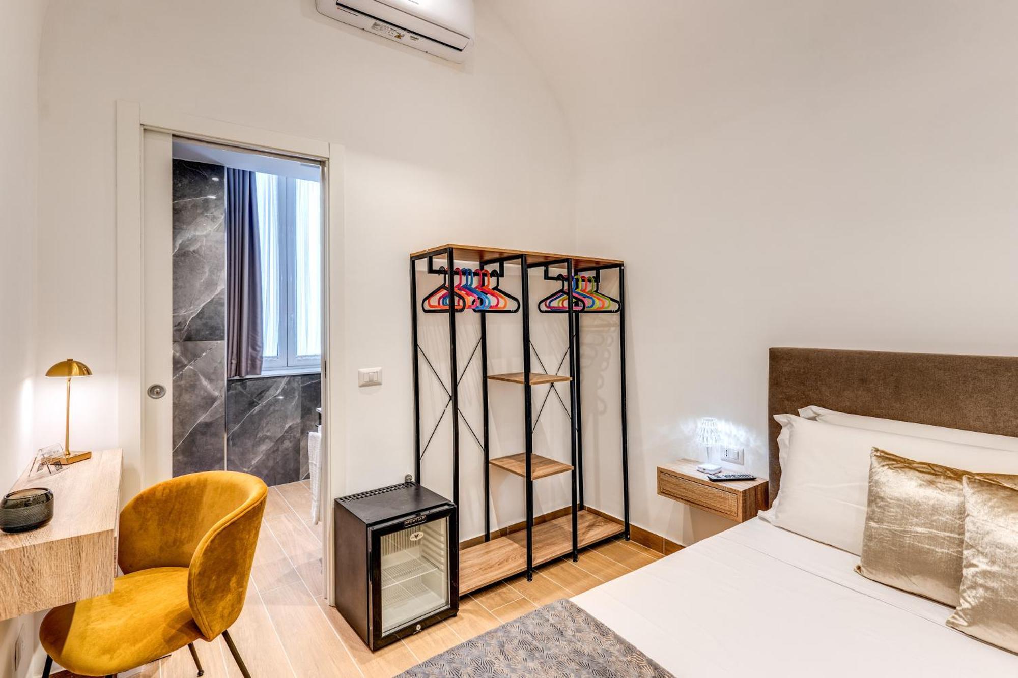 Domus Partenopea Napels Buitenkant foto