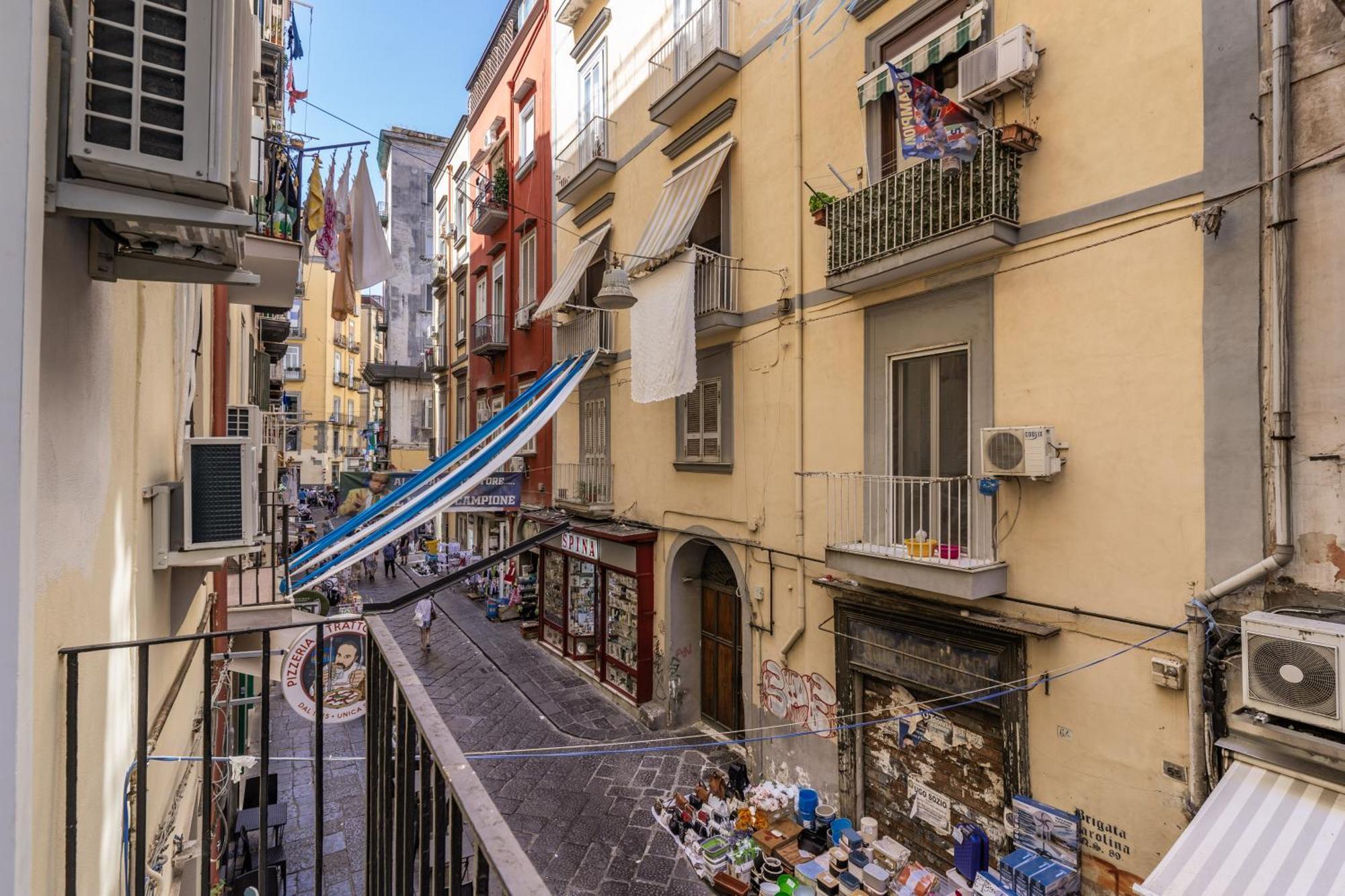 Domus Partenopea Napels Buitenkant foto