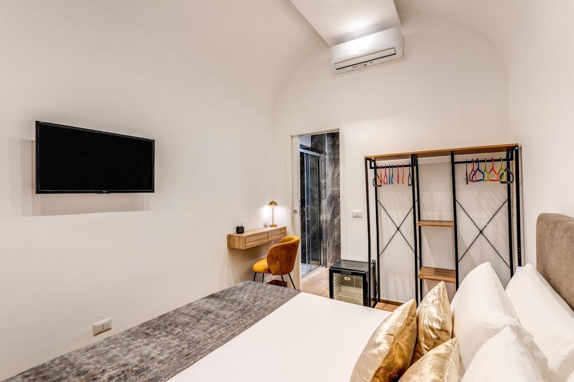 Domus Partenopea Napels Buitenkant foto