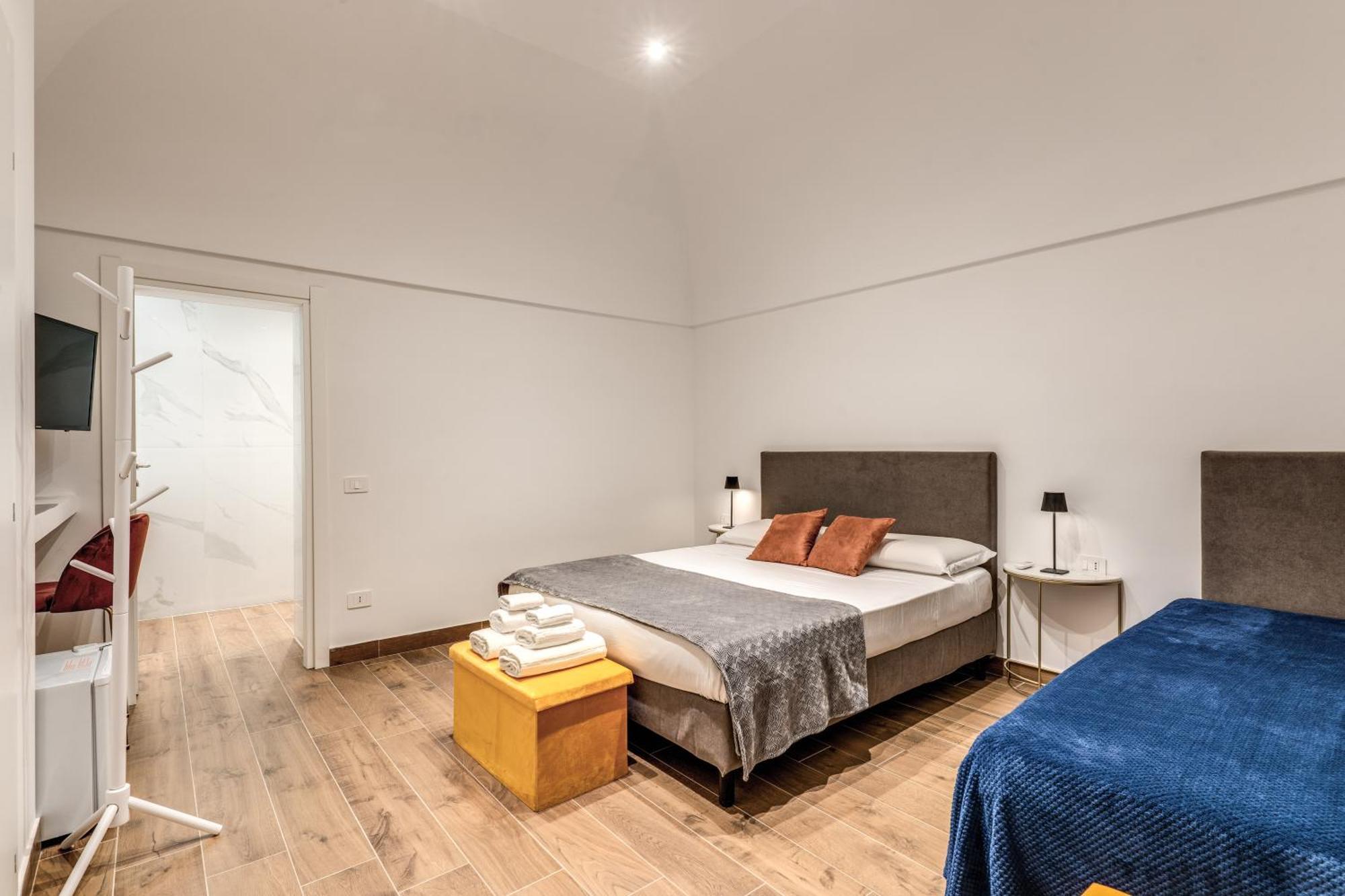 Domus Partenopea Napels Buitenkant foto