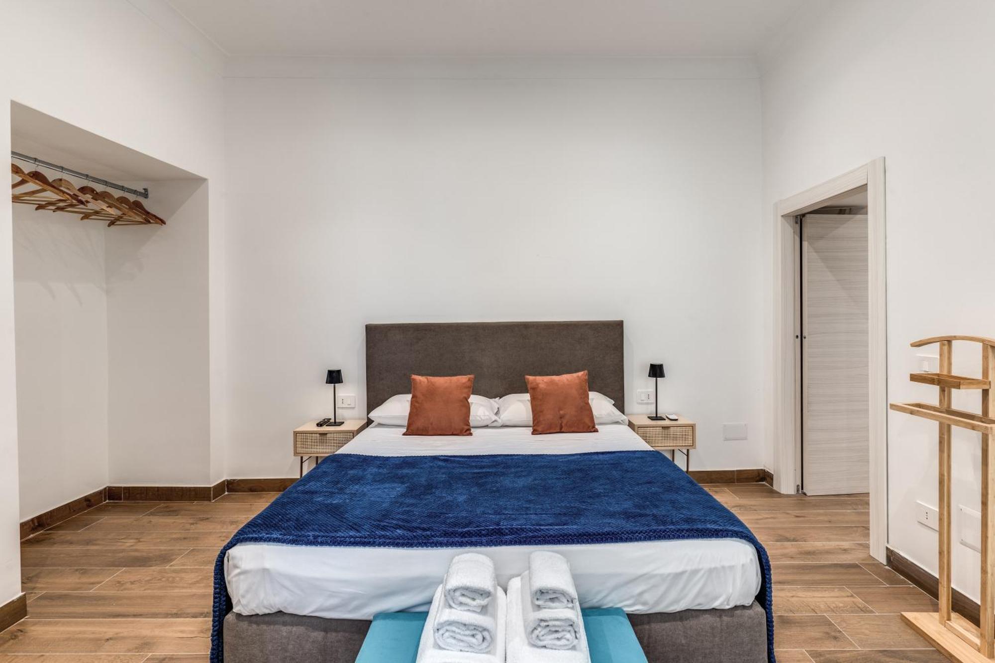Domus Partenopea Napels Buitenkant foto